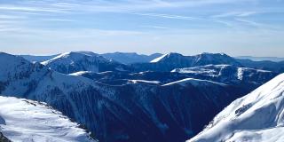 Ski le Matin, Rooftop le Soir : Vivez l'Expérience Unique Mer et Montagne à Nice